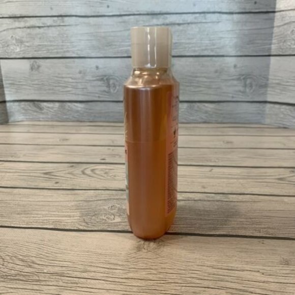 New Sunkissed Shower Gel, 10 Oz! Bath & Body Works Vitamin E And Aloe Body wash - Picture 2 of 10